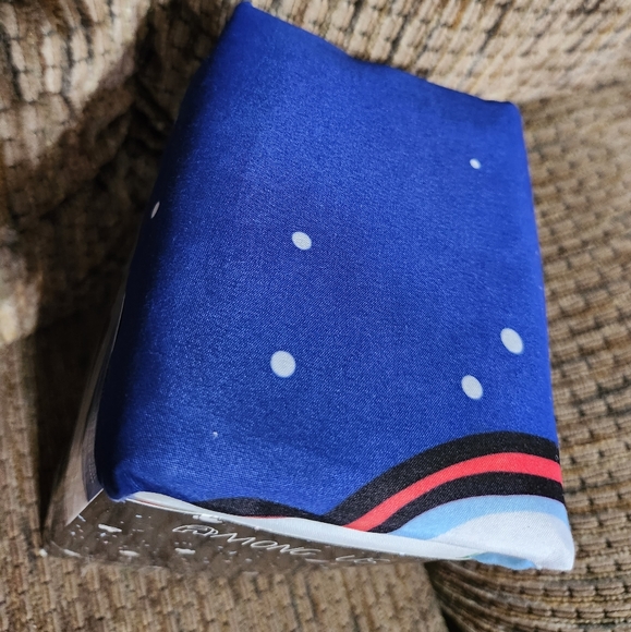 Innersloth Among Us Twin Bed Sheet Set 3pc - Picture 2 of 8